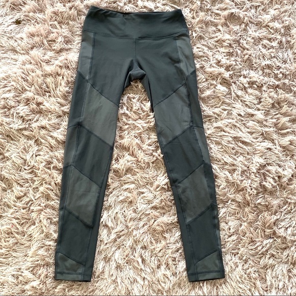 size small 90 degree grey athletic leggings - Picture 1 of 3
